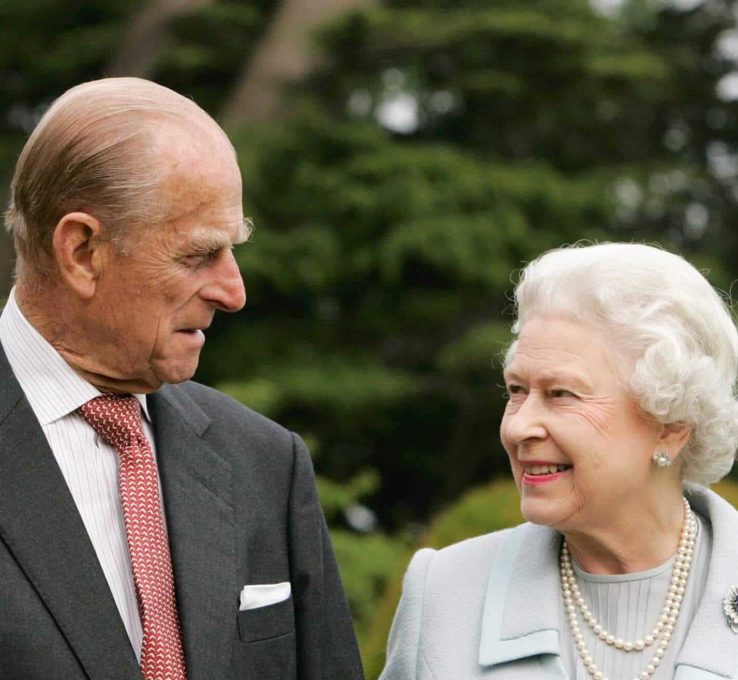 Queen Elizabeth und Philip geimpft