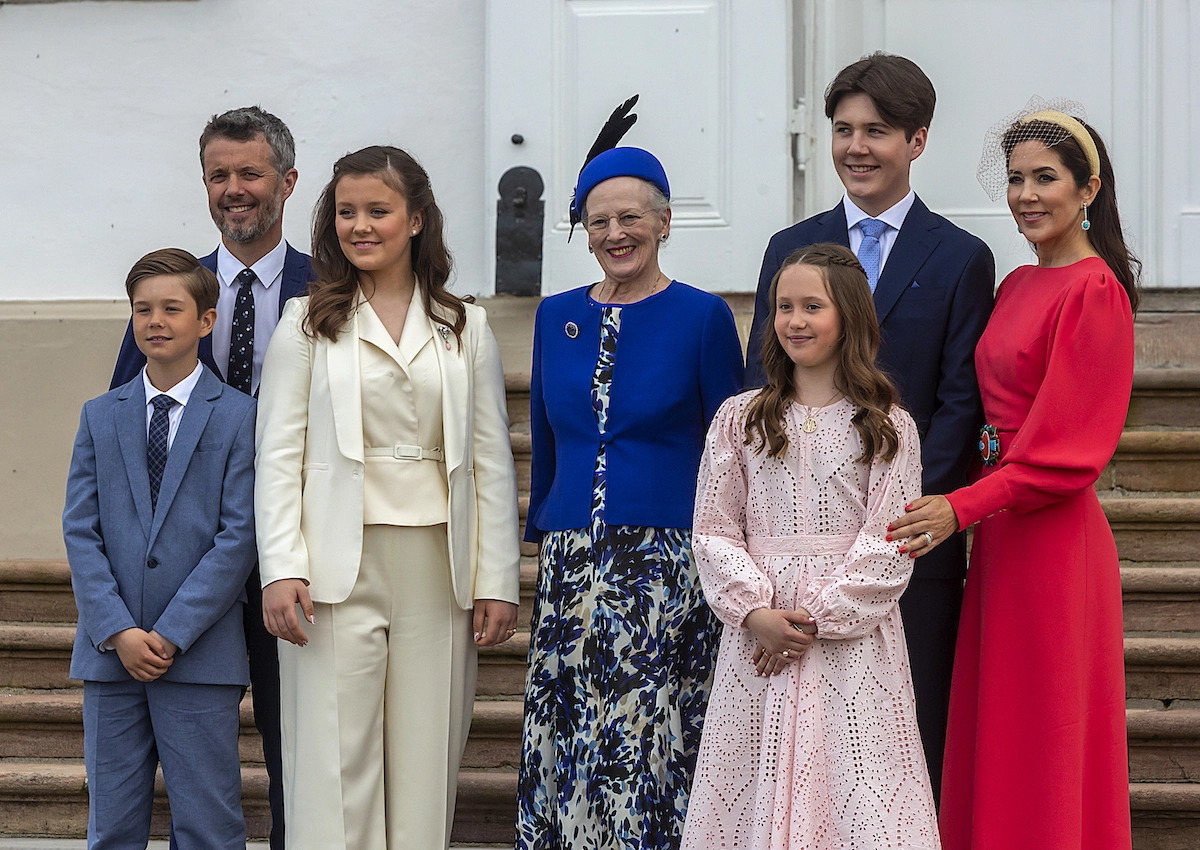 Die dänische Prinzessin mit ihren Geschwistern, Eltern und Großmutter Margrethe. © Ole Jensen/Getty Images