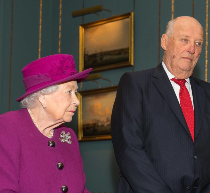 Queen Elizabeth und König Harald: Lustige Neuigkeiten