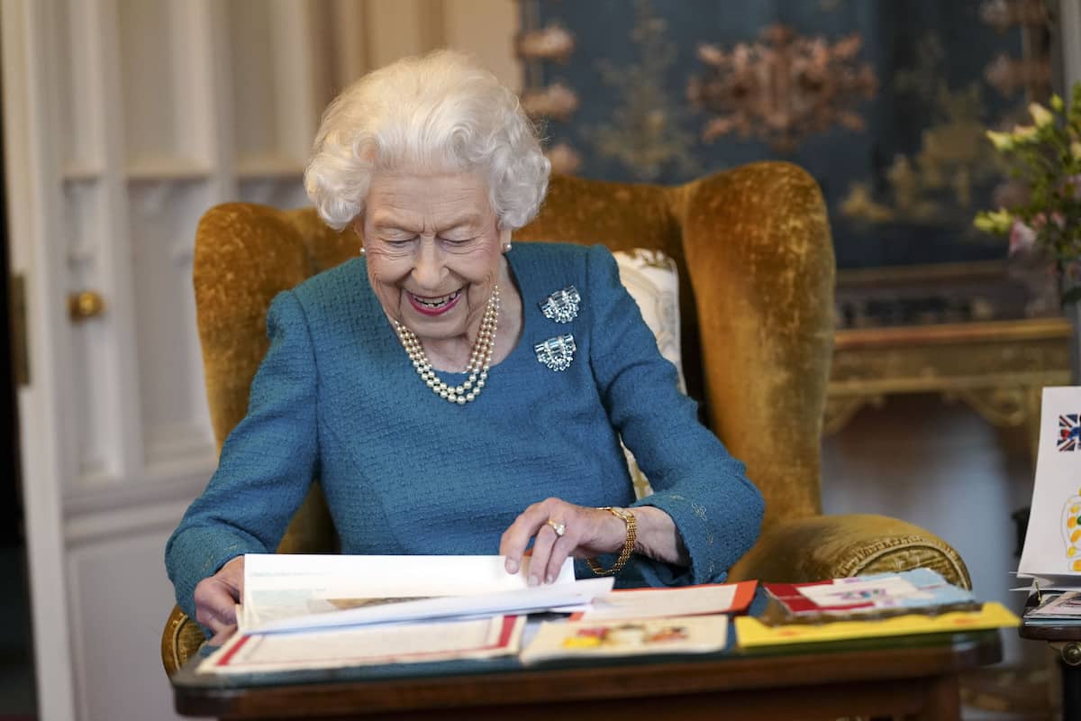 Queen Elizabeth: Dieses verborgene Detail stimmt sorgenvoll