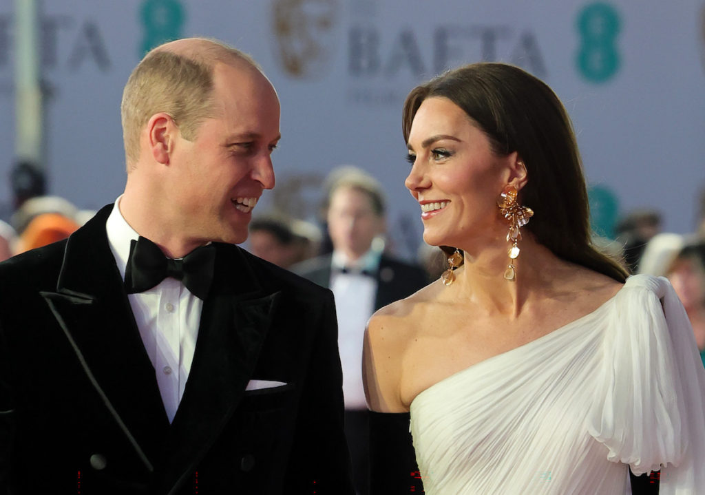 Prinz William und Prinzessin Kate verliebt bei den Baftas