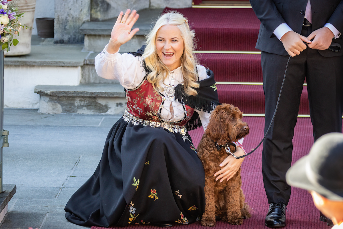 Norwegische Royal sum Kronprinzessin Mette-Marit feiern den Nationalfeiertag