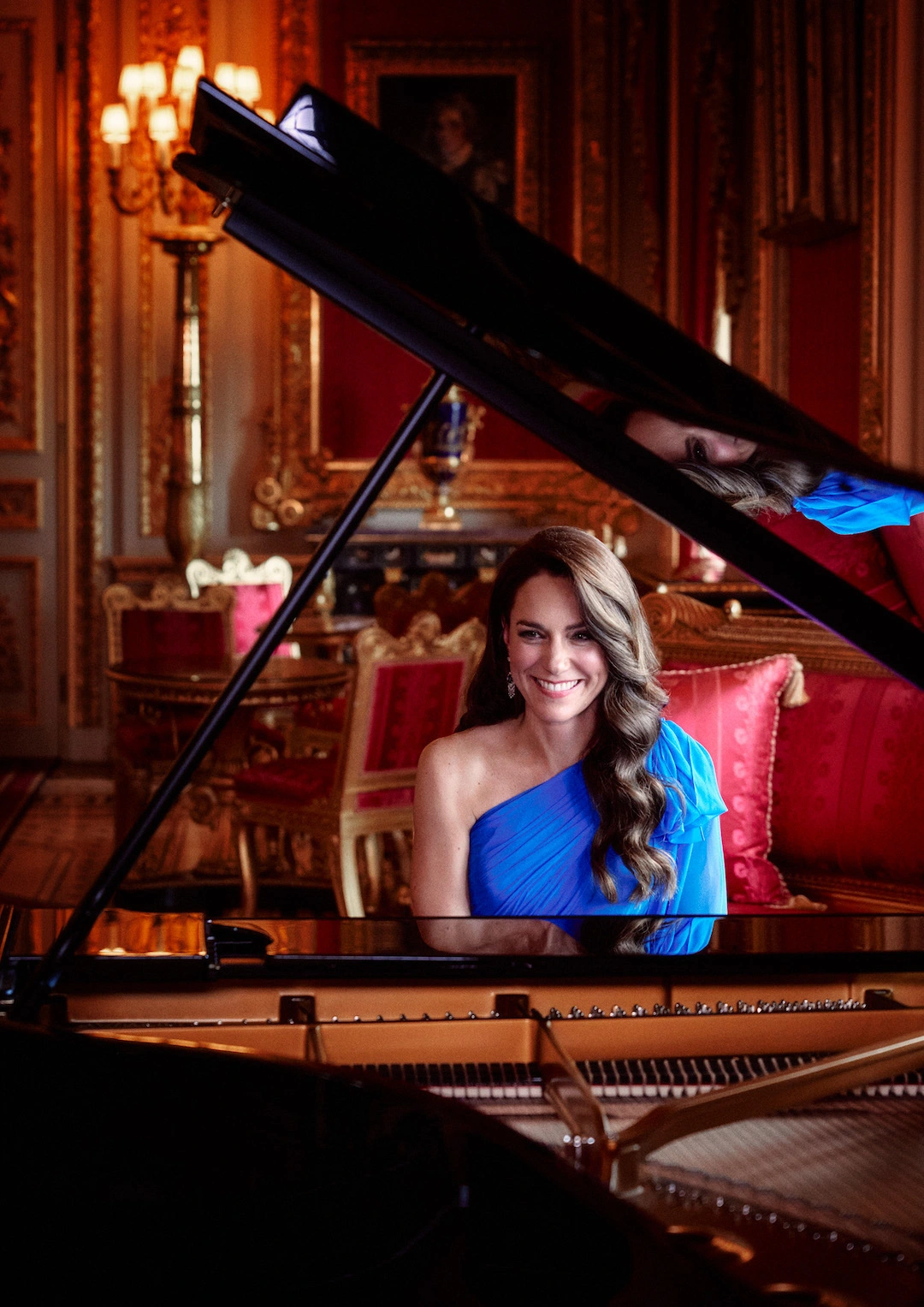 Britische Royals: Prinzessin Kate spielt Klavier