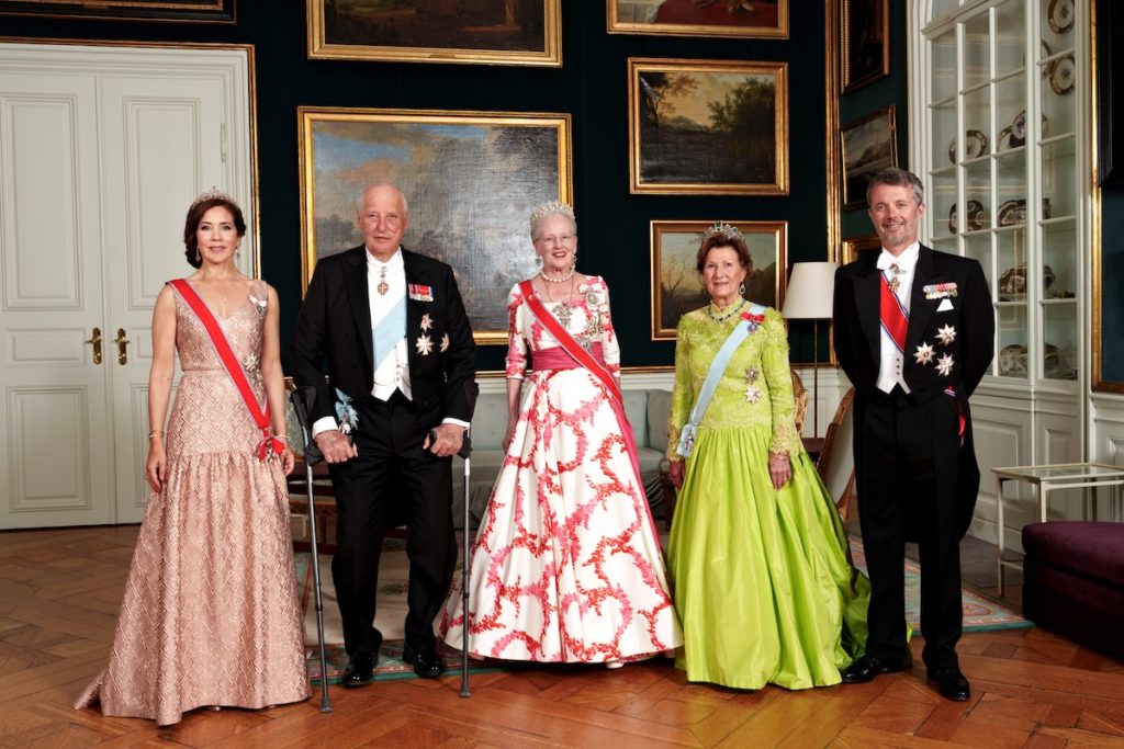 Kronprinzessin Mary, König Harald, Königin Margrethe, Königin Sonja und Kronprinz Frederik
