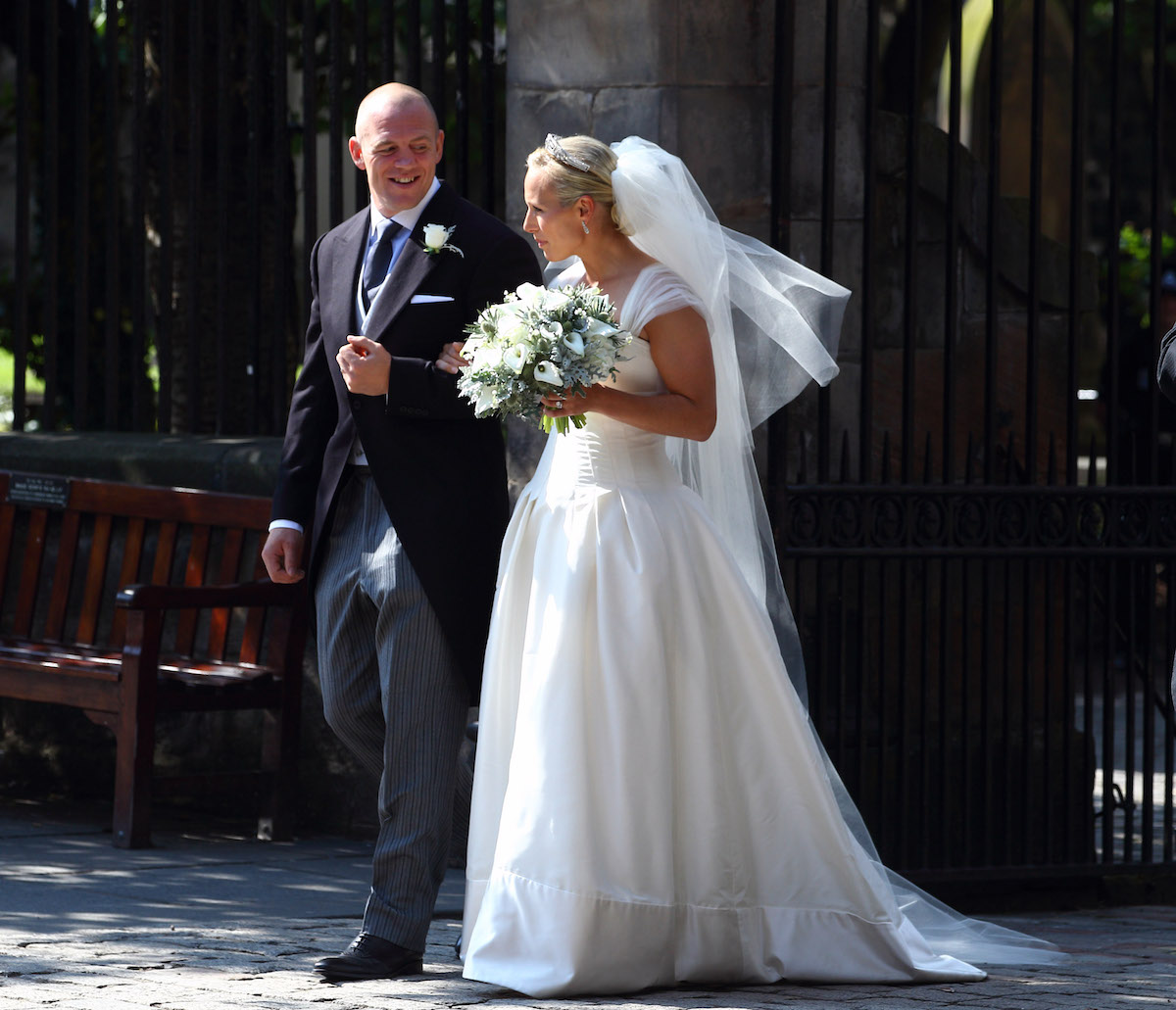 Mike Tindall und seine Frau Zara bei ihrer Hochzeit 2011
