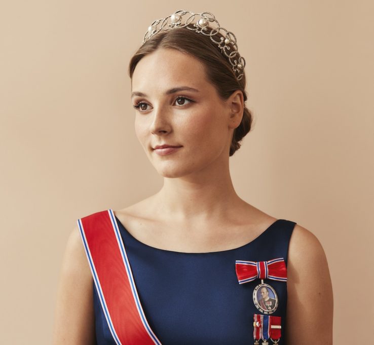 Tiara Ingrid Alexandra von Norwegen