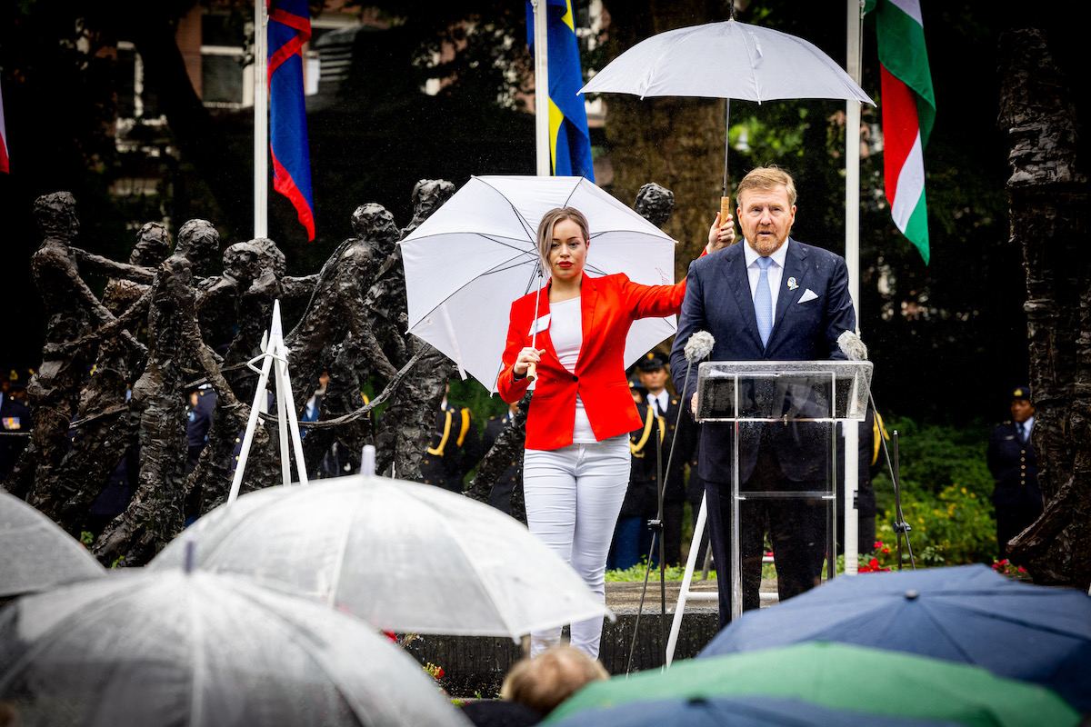 König Willem-Alexander hält Rede bei Keti Koti-Gedenkfeier