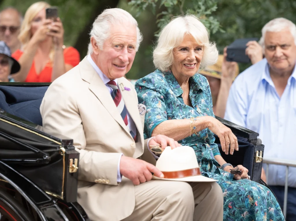 König Charles und Königin Camilla reisen nach Frankreich