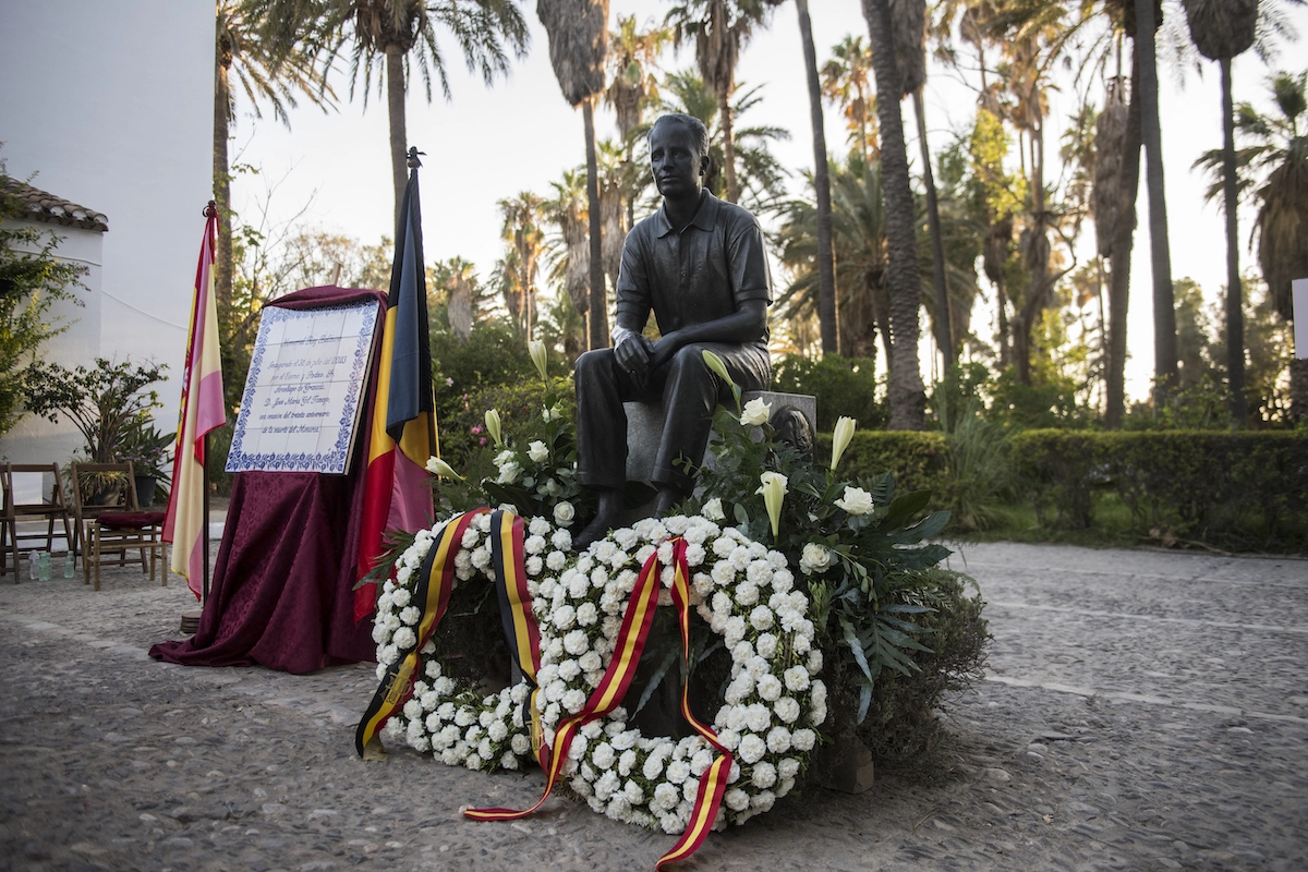 Gedenkstatue von König Baudouin von Belgien im spanischen Motril