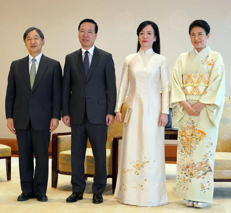 28. November 2023: Das japanische Kaiserpaar begrüßt Vietnams Präsident Vo Van Thuong und seine Frau Phan Thi Thanh Tam im Kaiserpalast in Tokio. © IMAGO / Kyodo News