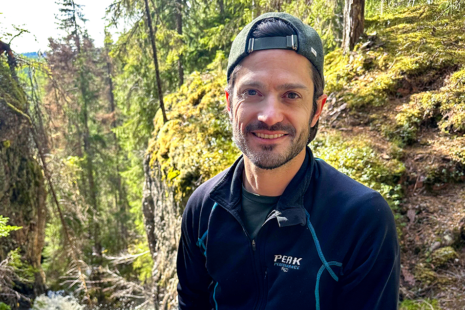 Happy Birthday, Prinz Carl Philip! Der Schwede wird am 13. Mai 45 Jahre alt. Zum Geburtstag hat das schwedische Königshaus dieses neue Foto veröffentlicht, das Prinzessin Sofia gemacht hat. Seinen Geburtstag feiert der Royal „privat mit der Familie“, wie der Hof mitteilt. © H.K.H. Prinsessan Sofia