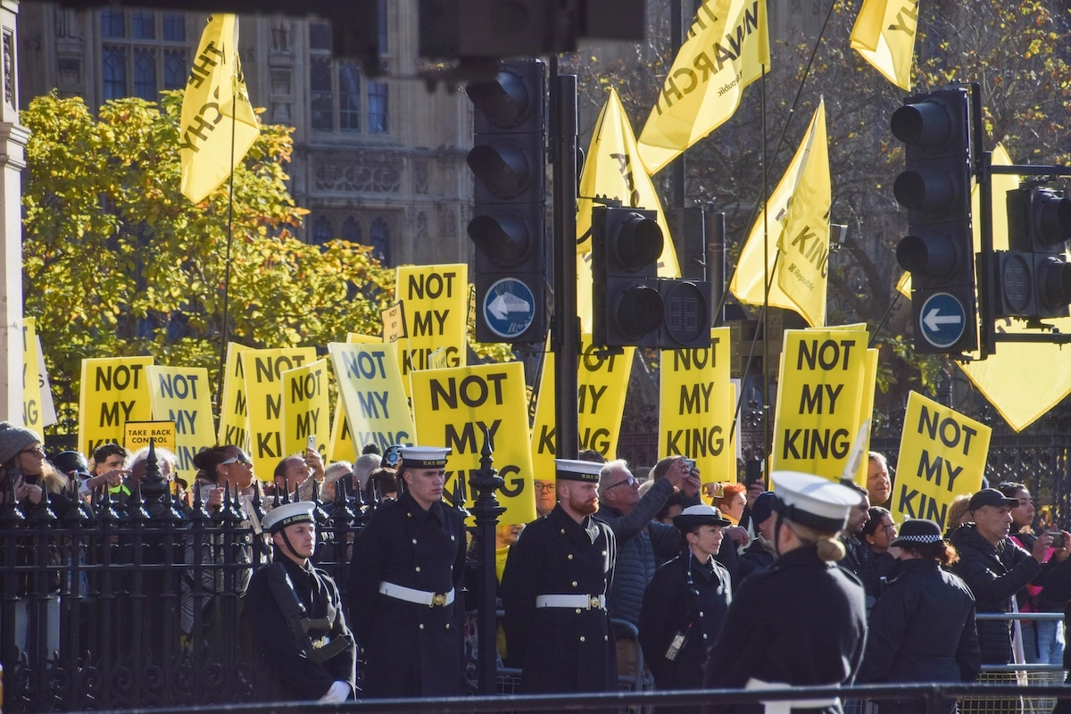 Demonstranten gegen König Charles