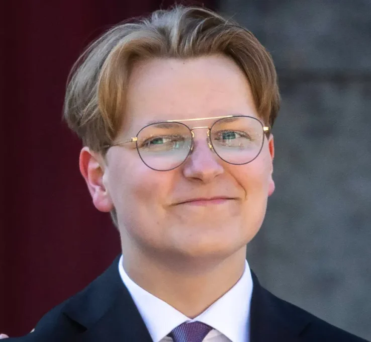 Sverre Magnus von Norwegen wird 18 Jahre alt. Der Palast veröffentlicht Details zu seinem Geburtstag.