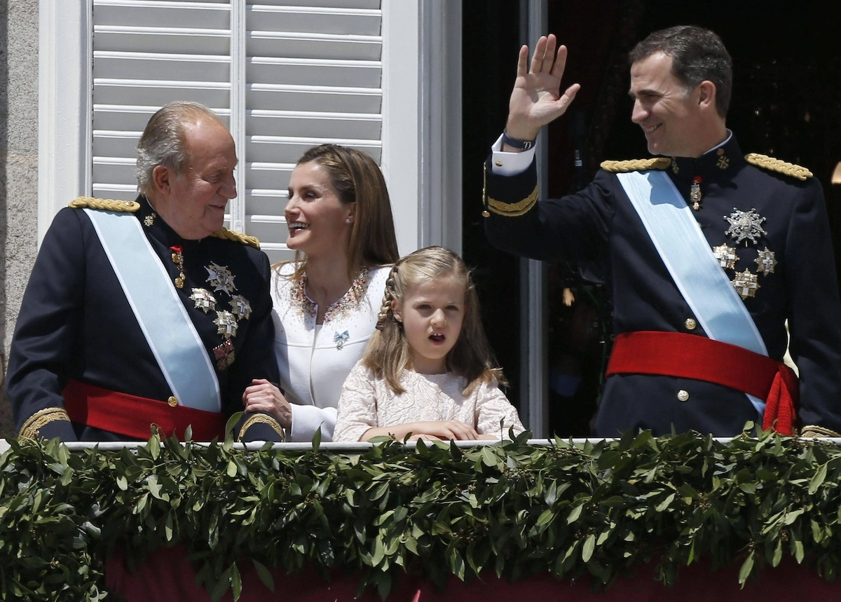 Am 19. Juni 2014 dankt Juan Carlos zugunsten seines 46-jährigen Sohnes ab und Felipe wird der neue König Spaniens. © IMAGO / ABACAPRESS