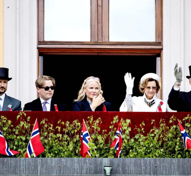 Die norwegischen Royals vermissen einige geraubte Schmuckstücke bis heute.