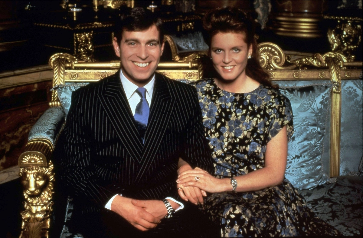 Auch nach der Scheidung haben Prinz Andrew und Fergie ein gutes Verhältnis. Sie glaubt an seine Unschuld. © IMAGO / Bridgeman Images