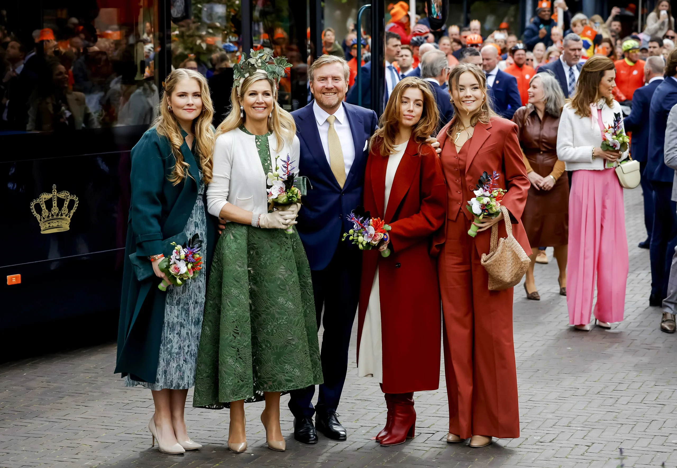 Die Mode der niederländischen Königsfamilie am Königstag 2024