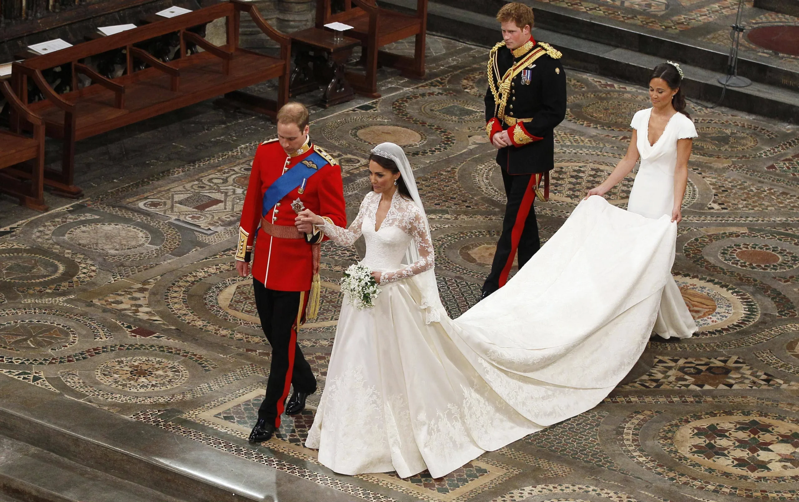 Prinz William und Prinzessin Kate bei ihrer Hochzeitszeremonie im Jahr 2011.