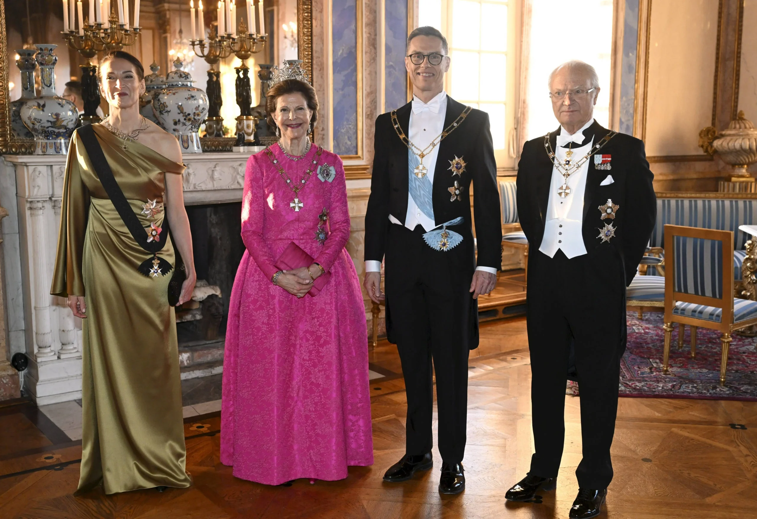 Suzanne Innes-Stubb, Königin Silvia, Alexander Stubb und König Carl Gustaf am ersten Tag des Staatsbesuches.