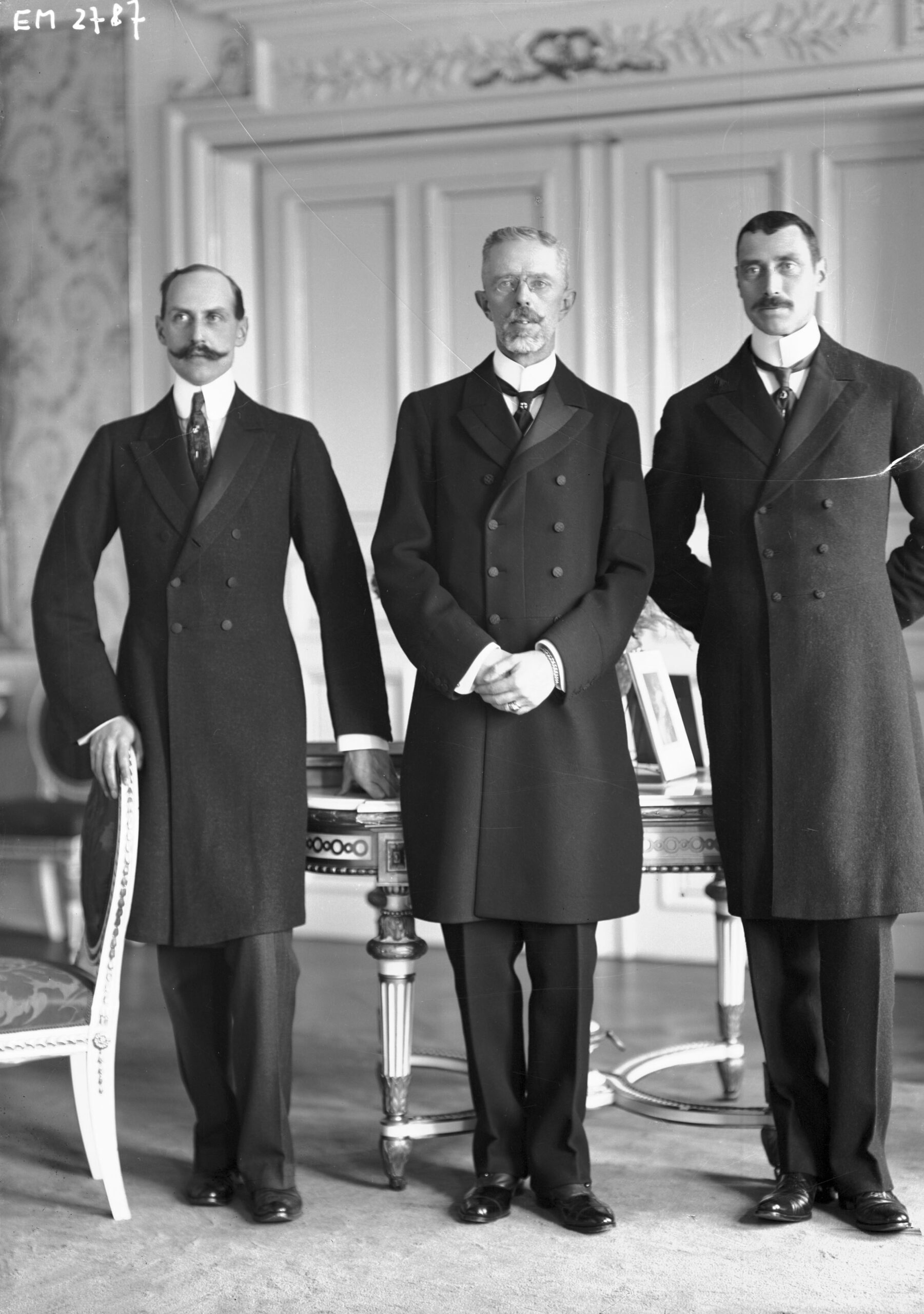 Die skandinavischen Könige im Jahr 1914: König Haakon VI. von Norwegen, König Gustav V. von Schweden und König Christian von Dänemark X. © picture alliance / IBL Schweden | Malmö Museer / IBL Bildbyrå