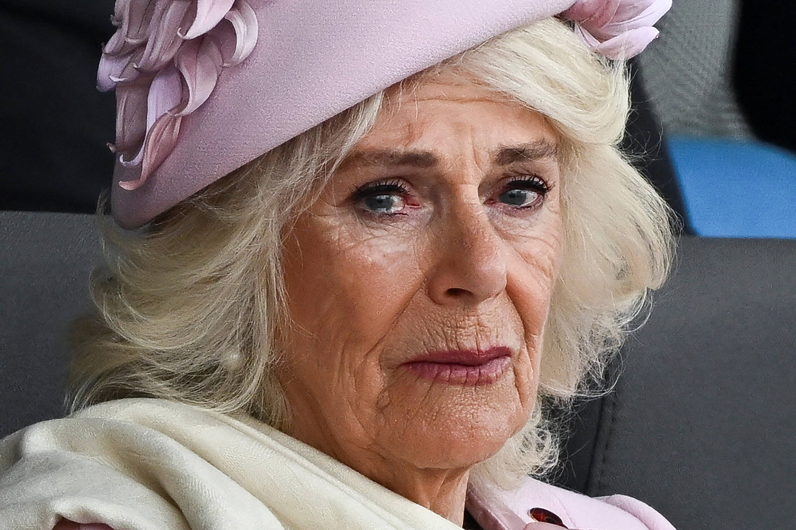 Königin Camilla vergießt Tränen