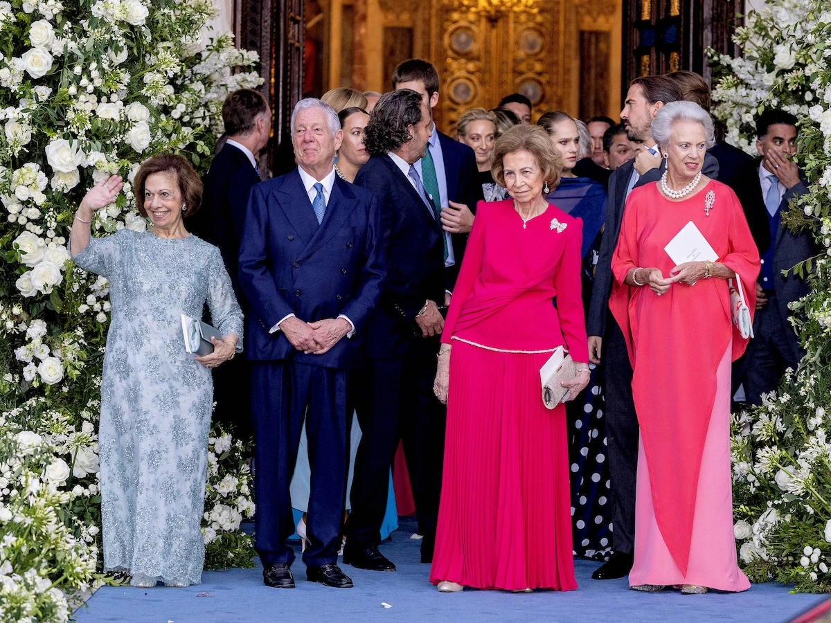 Kronprinzessin Katharine und Kronprinz Alexander von Serbien, Königin Sofia und Prinzessin Benedikte bei der Hochzeit in Athen. © IMAGO / PPE