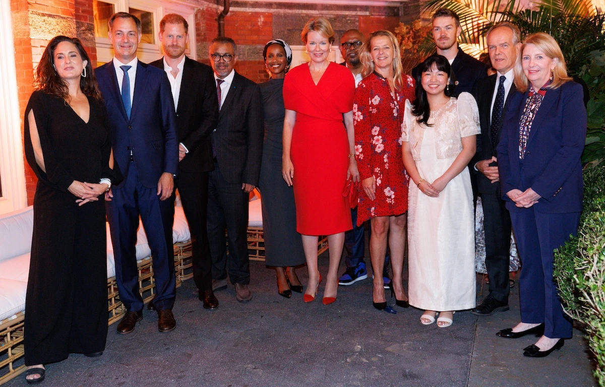 Prinz Harry, Königin Mathilde und Prinzessin Mabel machen sich in New York für Kinder stark.