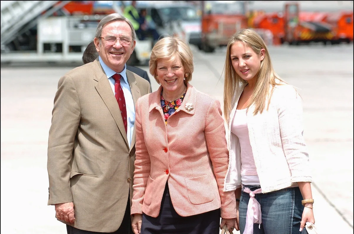 Prinzessin Theodora 2004 mit ihren Eltern König Konstantin und Königin Anne-Marie.