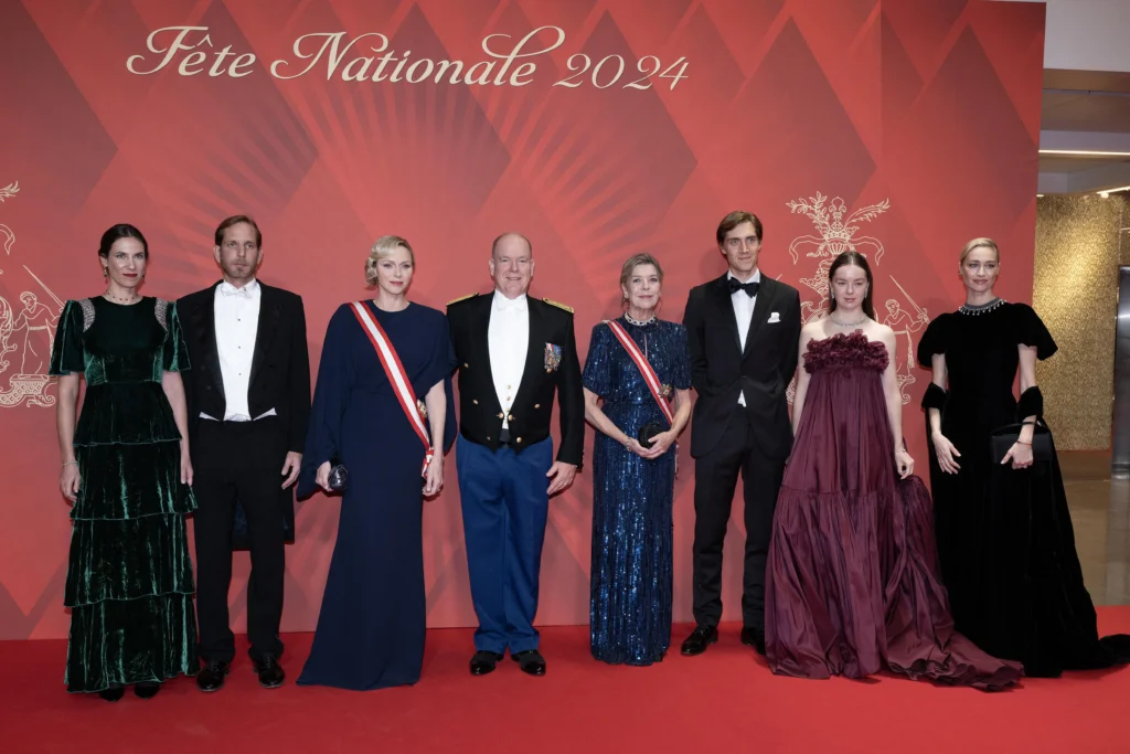 Die Fürstenfamilie von Monaco bei der Gala zum Nationalfeiertag