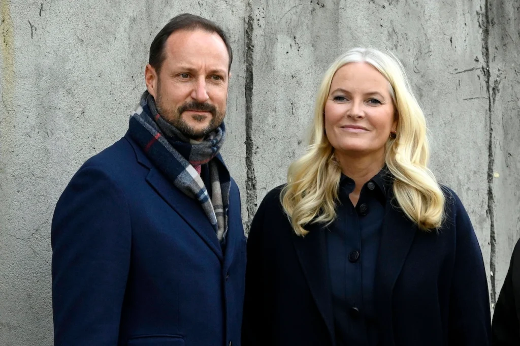 Kronprinz Haakon und Kronprinzessin Mette-Marit sollen Marius Borg Høiby in den Entzug geschickt haben