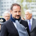 Kronprinz Haakon von Norwegen äußert sich im Statement zu Marius