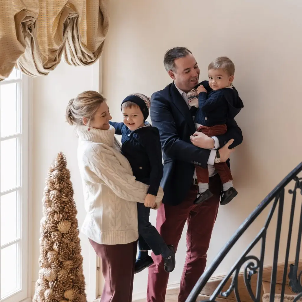 Stéphanie und Guillaume von Luxemburg mit ihren Söhnen Prinz Charles und Prinz François